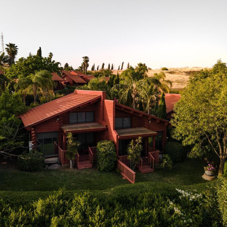 Ein Harod Country Lodge 'En Harod ภายนอก รูปภาพ